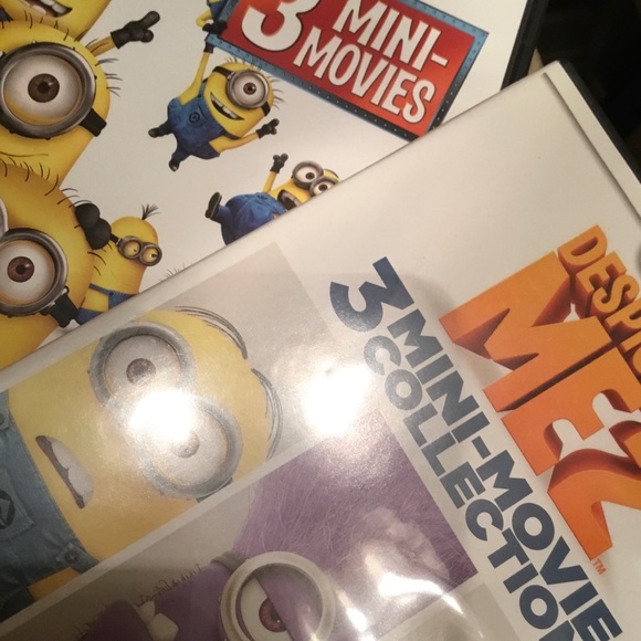 Despicable Me & Despicable Me 2 / Pair / 6/Mini-Movie Collections / 2 DVDโs / ๐ - Picture 10 of 10